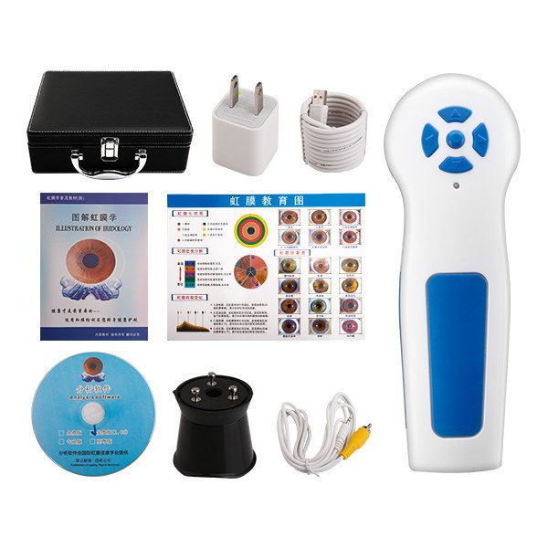 Diferentes componentes y accesorios de un sistema completo de cámara de iridología